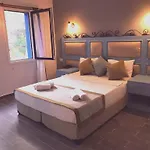 Atrium Hotel