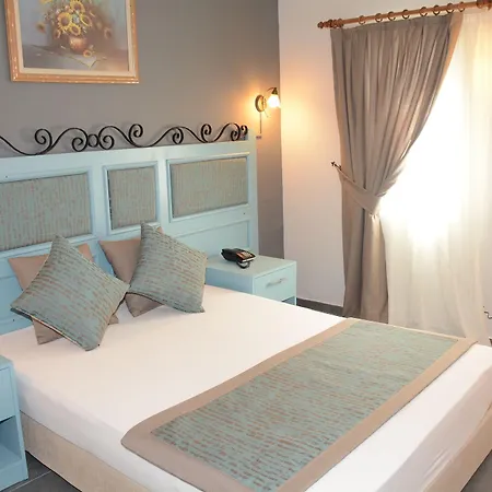 Hotel Atrium 3*