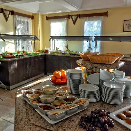 Atrium Hotel