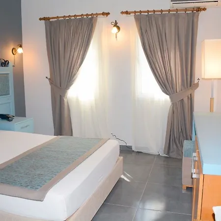 Atrium Hotel